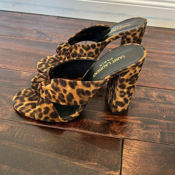 Leopard print Saint Laurent suede mule sandals - Picture 4 of 6